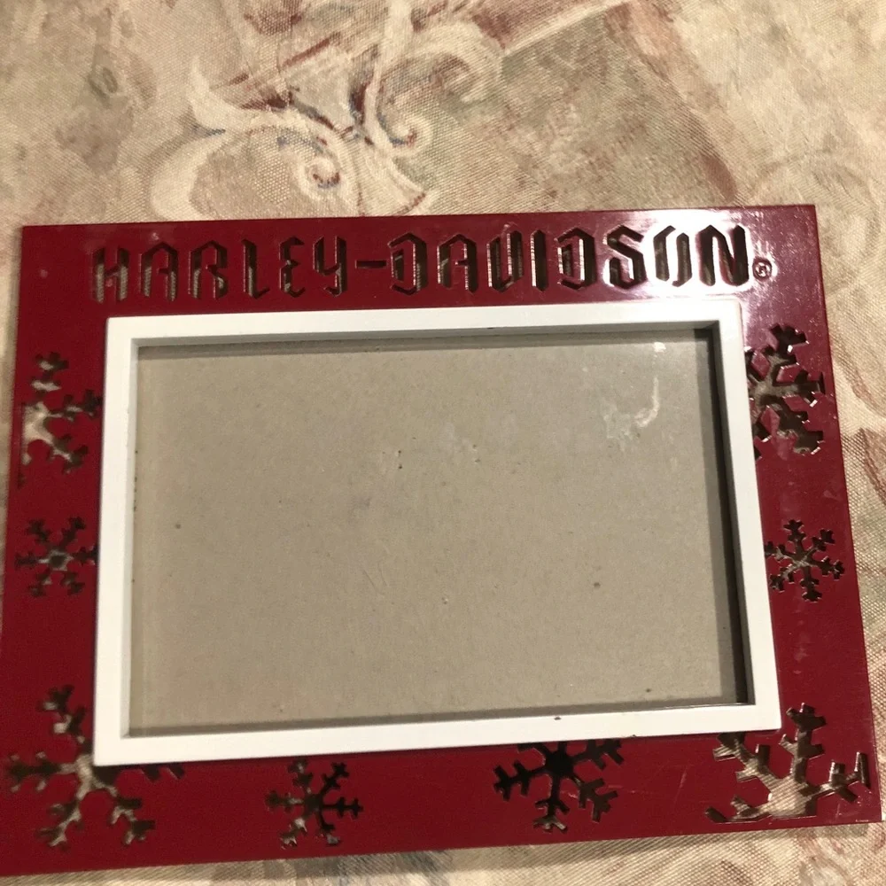 Harley Davidson Metal Picture Frame 6x4 Snowflakes Winter